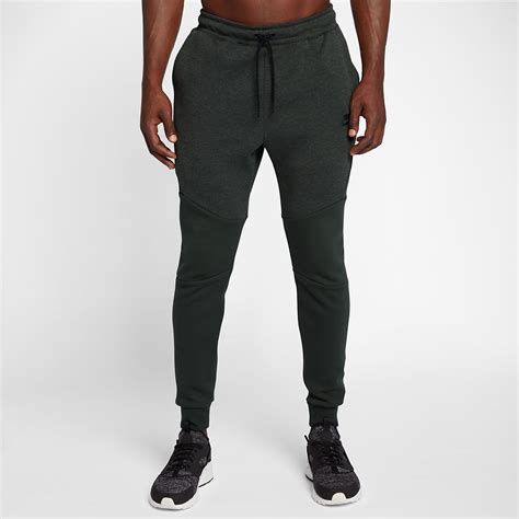 nike joggedress herre|Nike Sportswear Tech Fleece Men's Joggers.